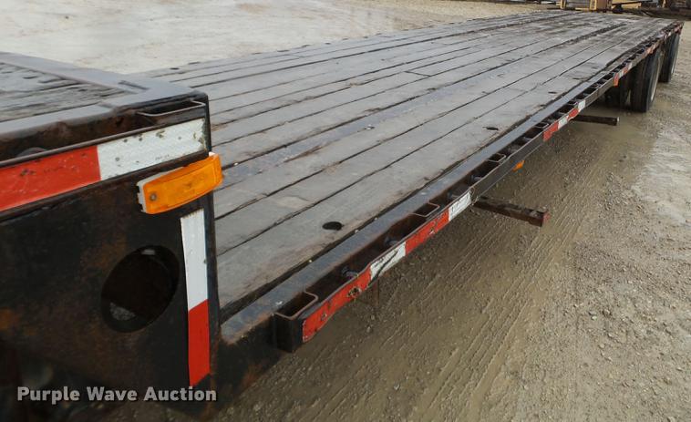 image for item FM9341 2002 Transcraft drop deck trailer