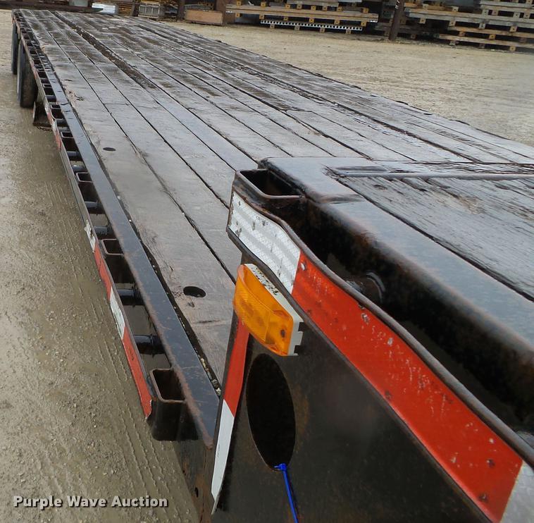 image for item FM9341 2002 Transcraft drop deck trailer