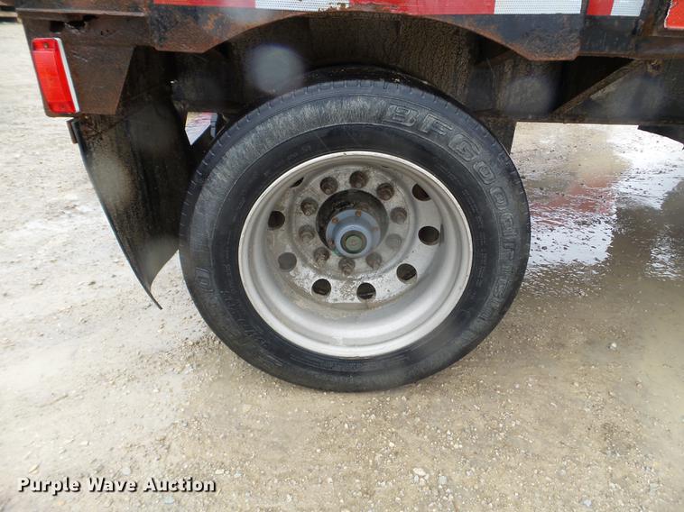 image for item FM9341 2002 Transcraft drop deck trailer