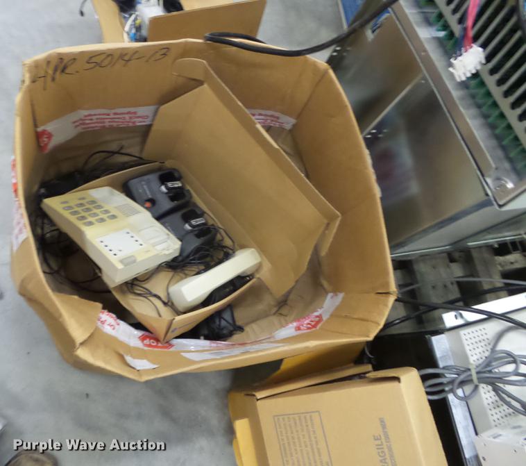 image for item CD9619 NEC Neaxmail AD40 phone system