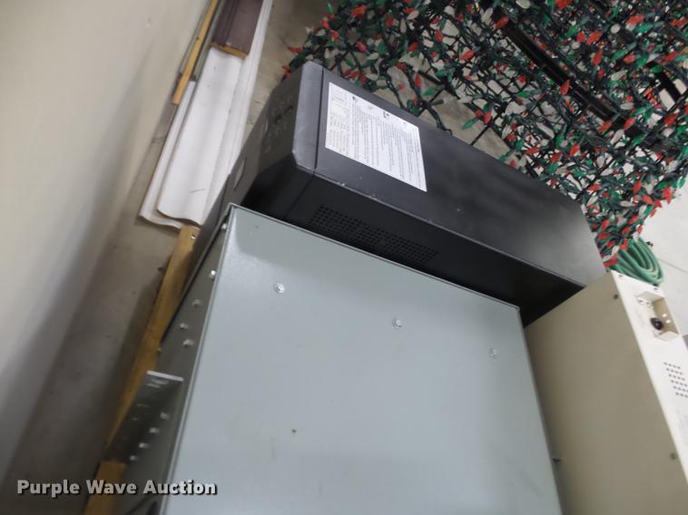 image for item CD9620 (6) Universal Power Supply battery backups