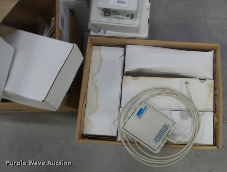 image for item CD9623 Alvarion & Lucent wireless internet equipment