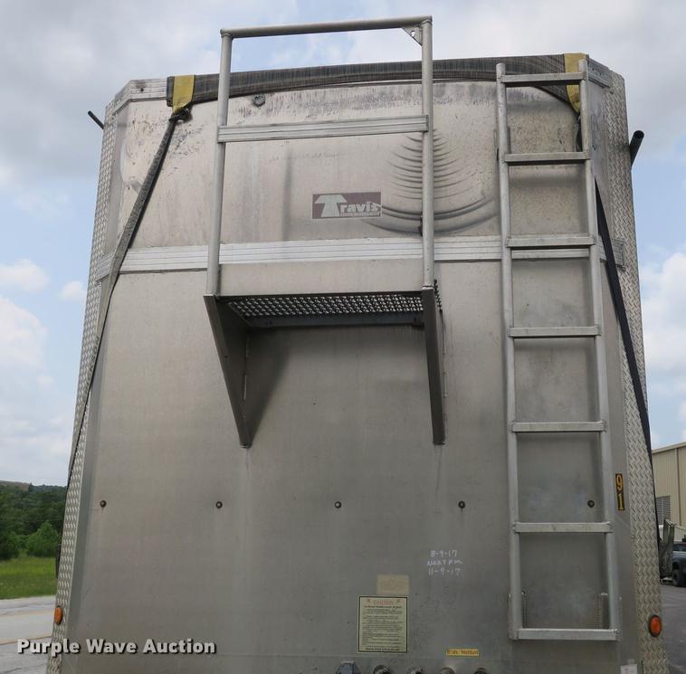 image for item DB8757 2004 Travis walking floor trailer