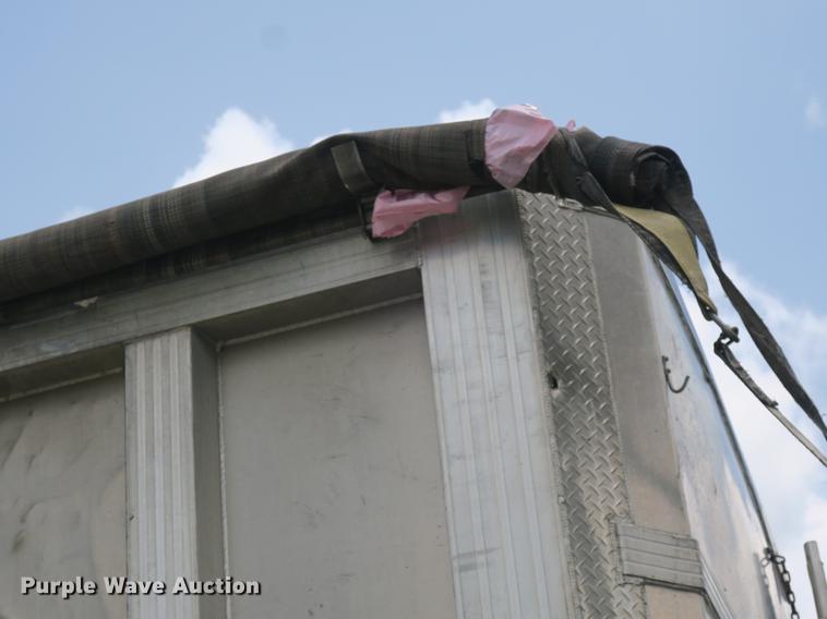 image for item DB8758 2007 Travis walking floor trailer