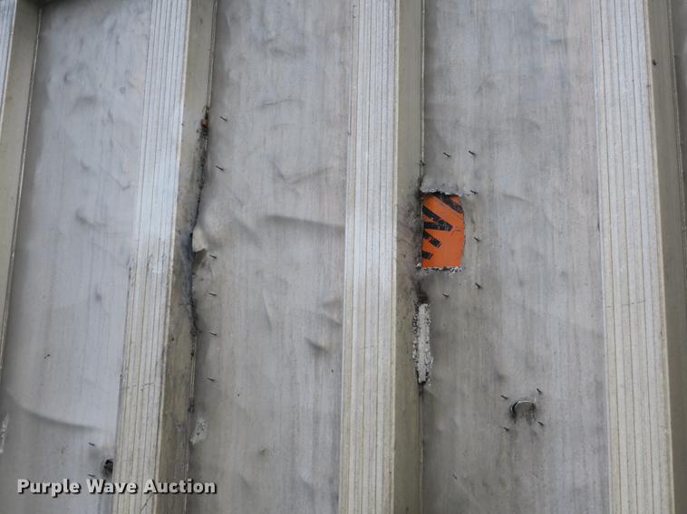 image for item DB8758 2007 Travis walking floor trailer