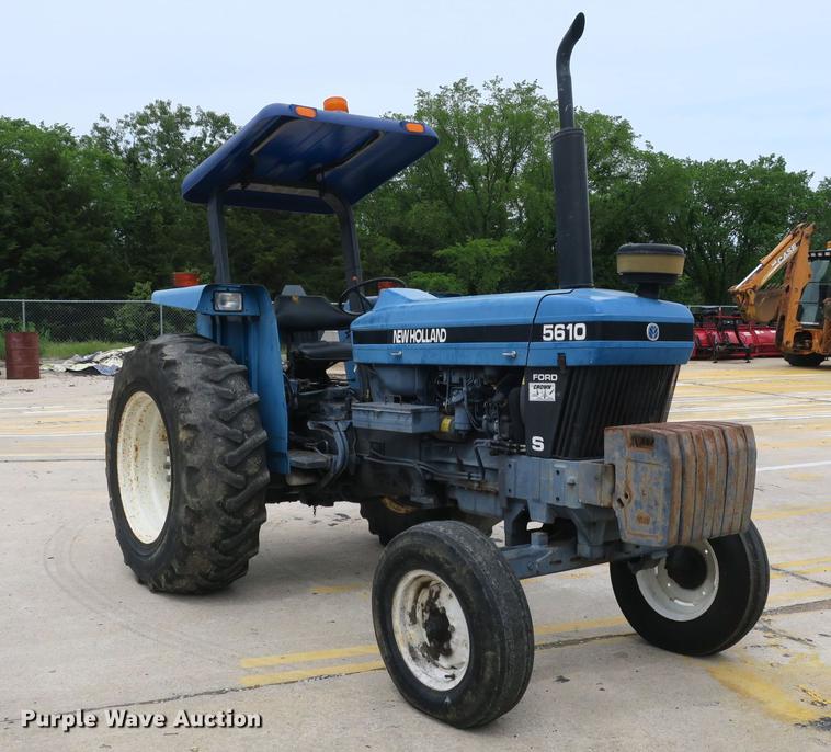 image for item DB8762 1998 New Holland 5610 tractor