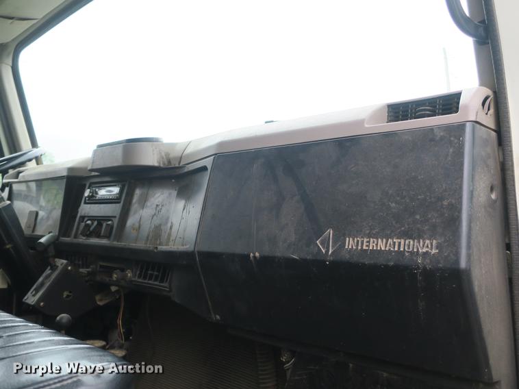 image for item DB8771 1998 International 4700 dump truck