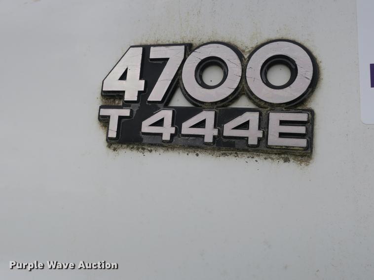 image for item DB8771 1998 International 4700 dump truck