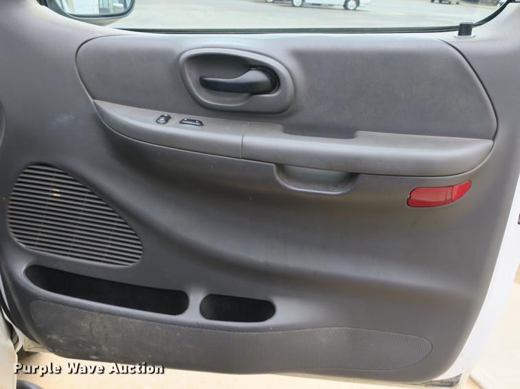 image for item DB8826 2003 Ford F150 SuperCab pickup truck