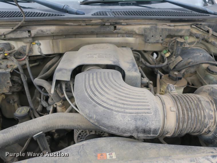 image for item DB8826 2003 Ford F150 SuperCab pickup truck