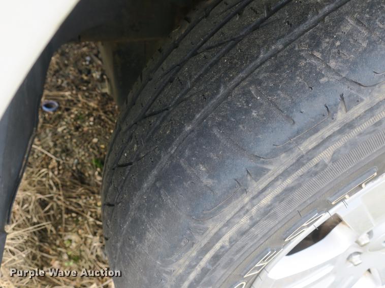 image for item DB8945 2008 Ford Explorer SUV