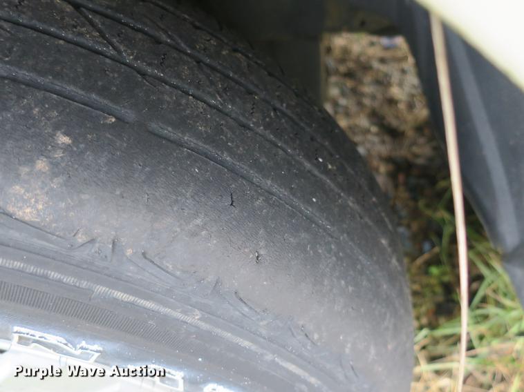 image for item DB8945 2008 Ford Explorer SUV