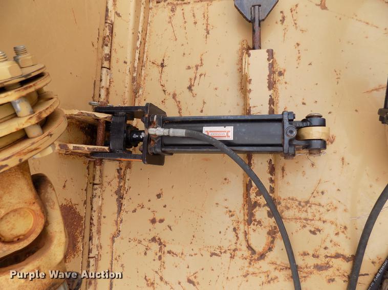 image for item DB9638 Land Pride batwing rotary mower