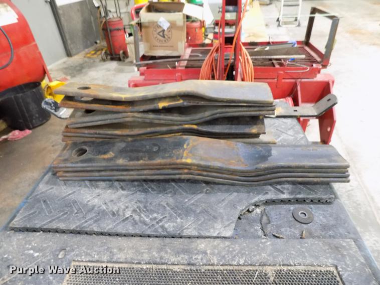 image for item DB9638 Land Pride batwing rotary mower