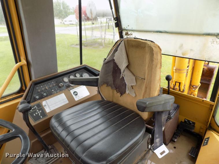 image for item DB9654 1991 Caterpillar 416 Series II backhoe