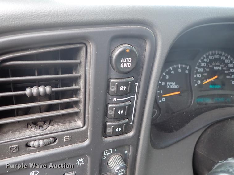 image for item DC1365 2005 Chevrolet Tahoe SUV