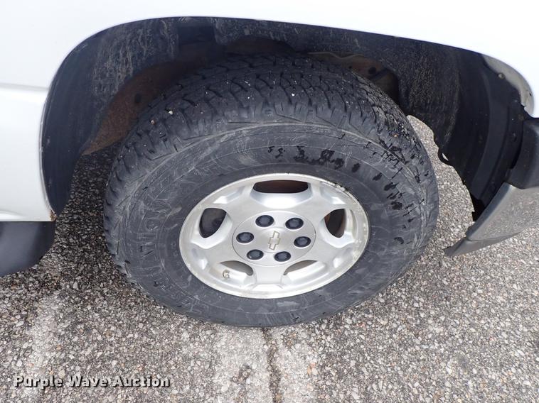 image for item DC1365 2005 Chevrolet Tahoe SUV