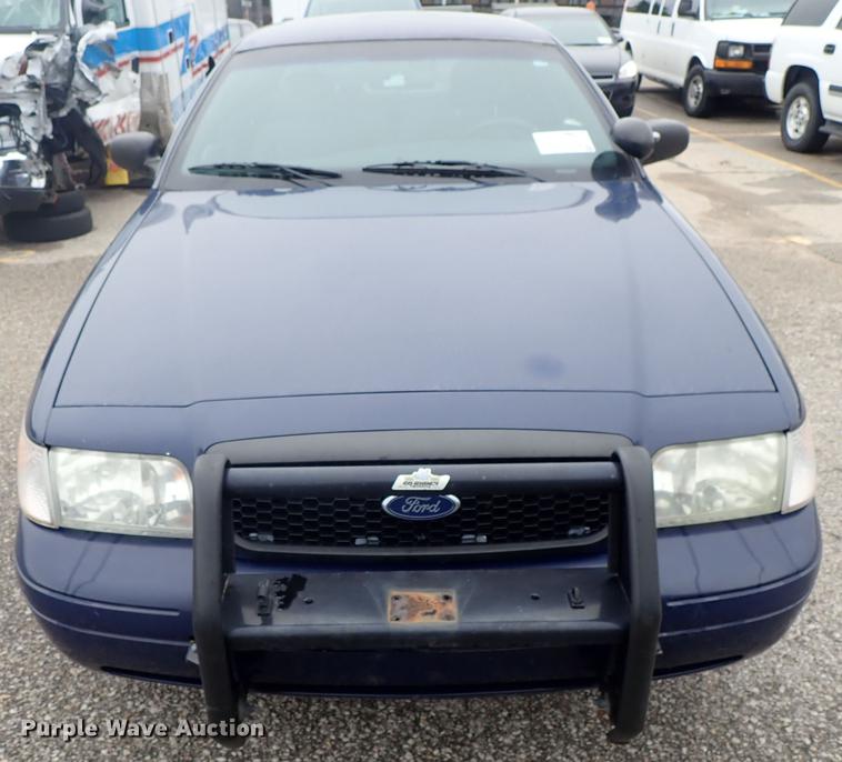 image for item DC1369 2009 Ford Crown Victoria Police Interceptor