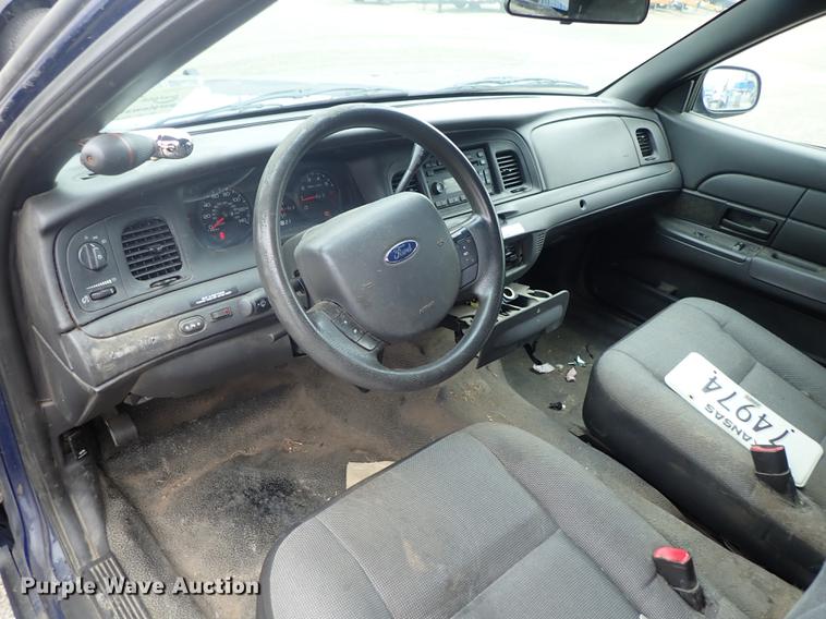 image for item DC1369 2009 Ford Crown Victoria Police Interceptor