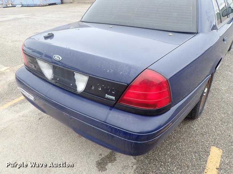 image for item DC1369 2009 Ford Crown Victoria Police Interceptor