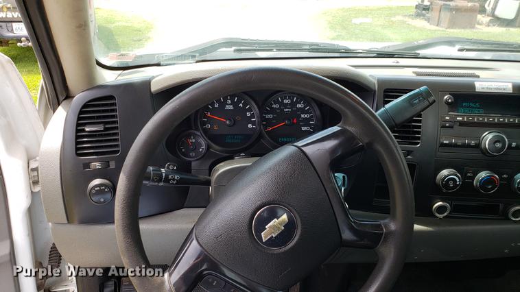 image for item DD4698 2008 Chevrolet Silverado 1500 pickup truck