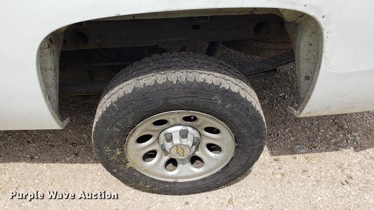 image for item DD4698 2008 Chevrolet Silverado 1500 pickup truck