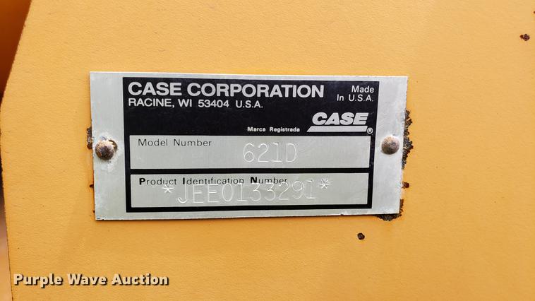 image for item DD4701 Case 621D wheel loader