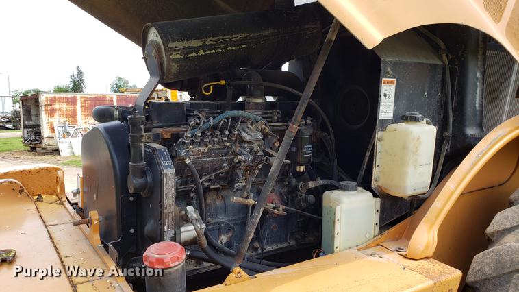 image for item DD4701 Case 621D wheel loader