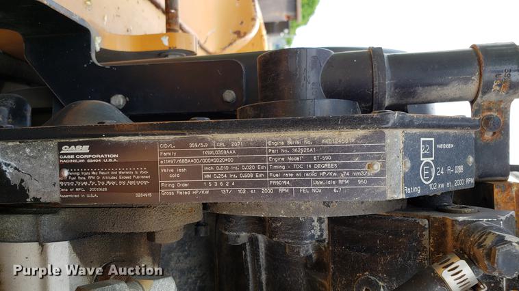 image for item DD4701 Case 621D wheel loader