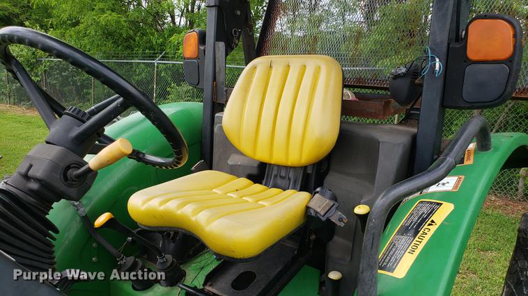image for item DD4702 2008 John Deere 5325 tractor