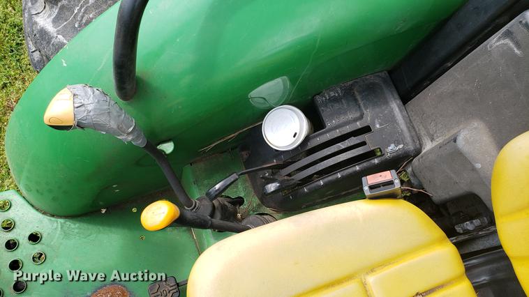 image for item DD4702 2008 John Deere 5325 tractor