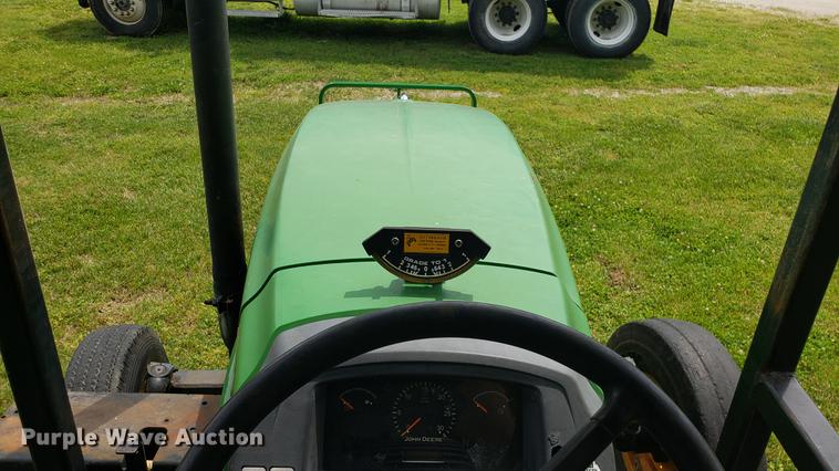 image for item DD4702 2008 John Deere 5325 tractor