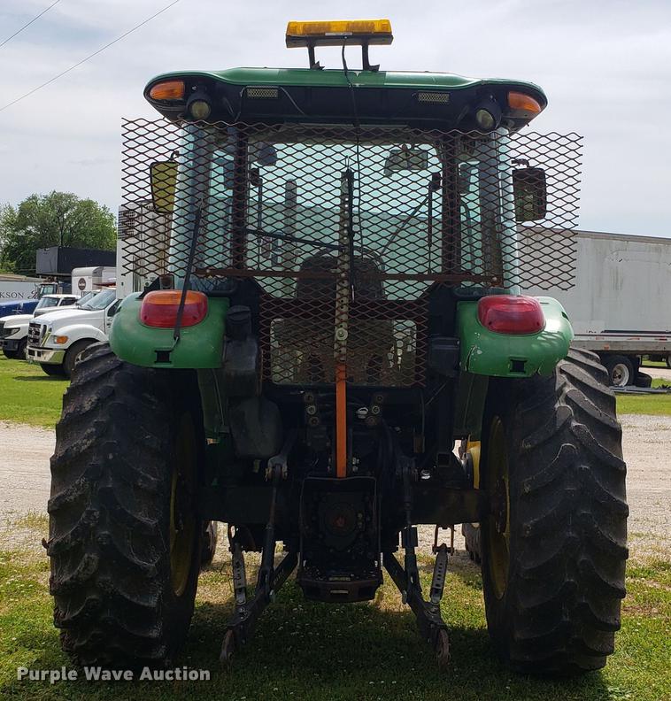 image for item DD4703 2009 John Deere 5101E MFWD tractor