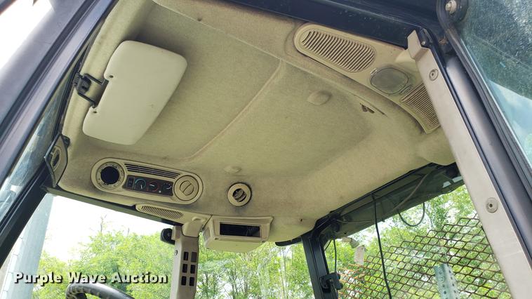 image for item DD4703 2009 John Deere 5101E MFWD tractor