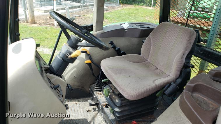 image for item DD4703 2009 John Deere 5101E MFWD tractor
