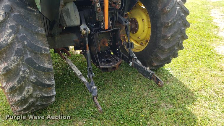 image for item DD4703 2009 John Deere 5101E MFWD tractor