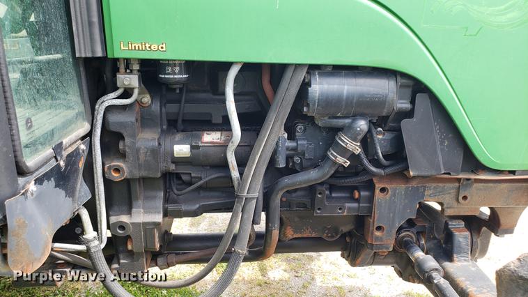 image for item DD4703 2009 John Deere 5101E MFWD tractor