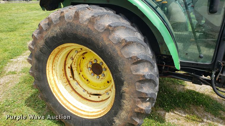 image for item DD4703 2009 John Deere 5101E MFWD tractor