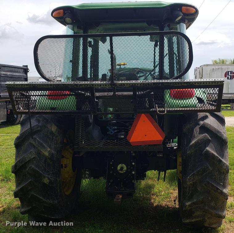 image for item DD4704 2009 John Deere 5101E MFWD tractor