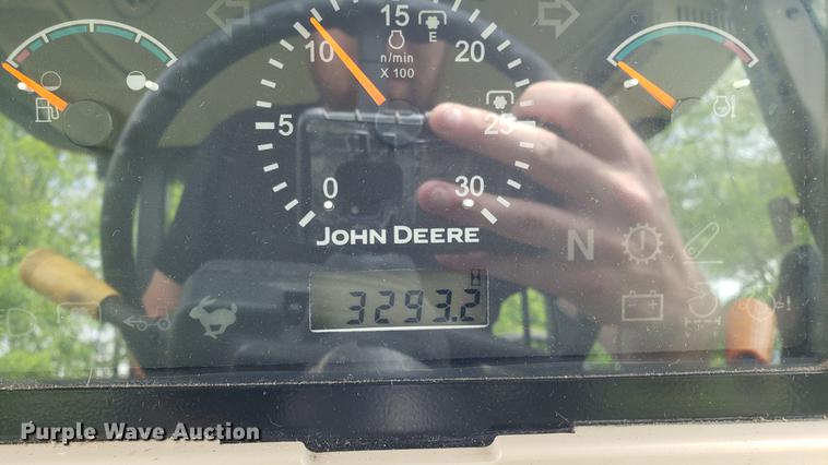 image for item DD4704 2009 John Deere 5101E MFWD tractor