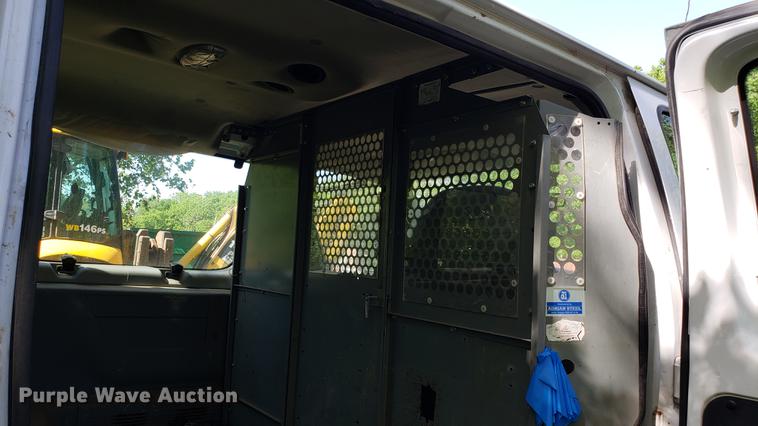 image for item DD4708 2006 Ford E350 van