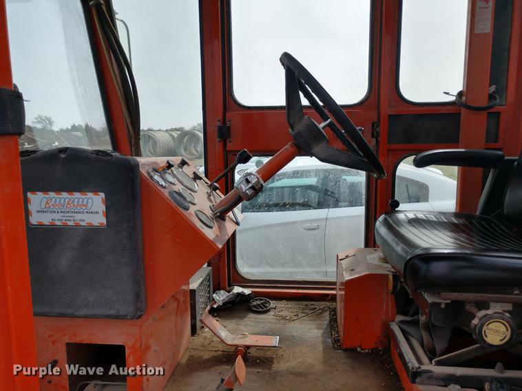 image for item DD6962 2004 Broce RJ350 broom