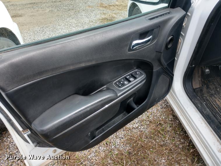 image for item DD6966 2013 Dodge Charger Police