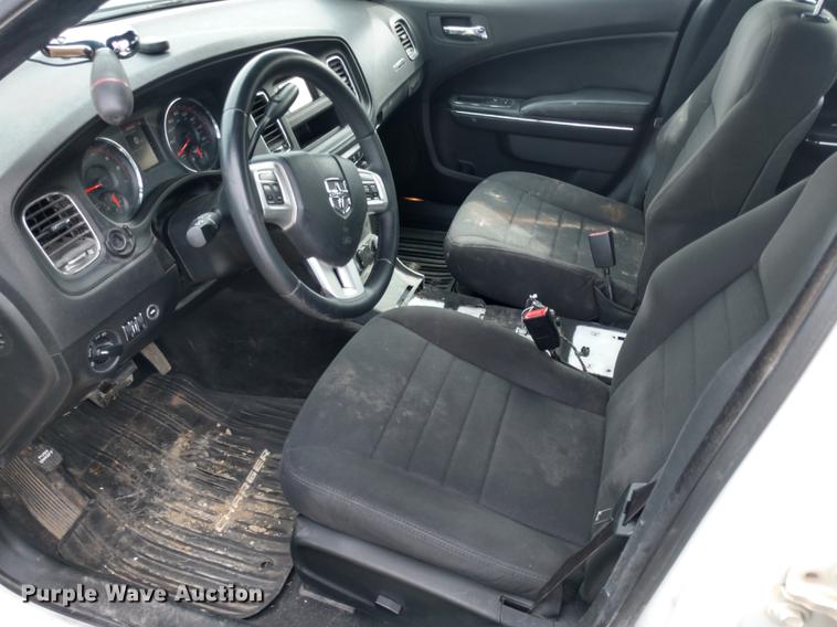 image for item DD6966 2013 Dodge Charger Police