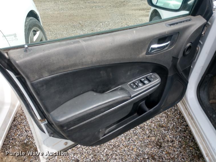 image for item DD6967 2013 Dodge Charger Police