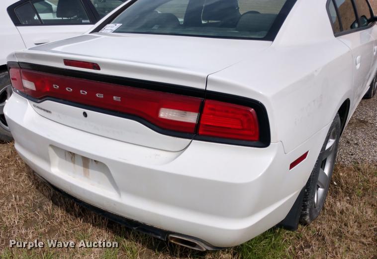 image for item DD6968 2013 Dodge Charger Police