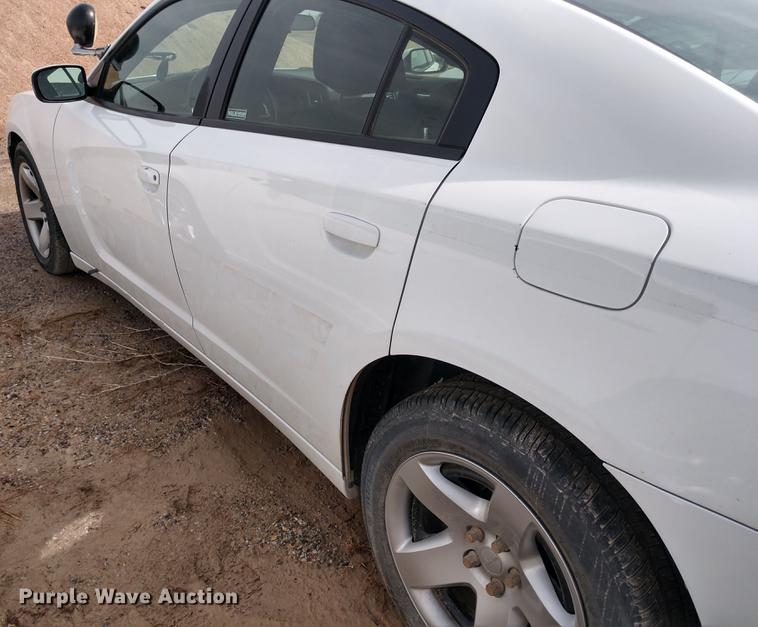 image for item DD6968 2013 Dodge Charger Police