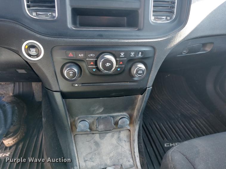 image for item DD6970 2013 Dodge Charger Police