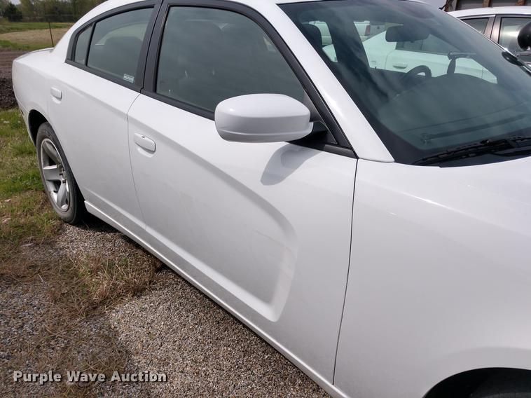 image for item DD6973 2013 Dodge Charger Police