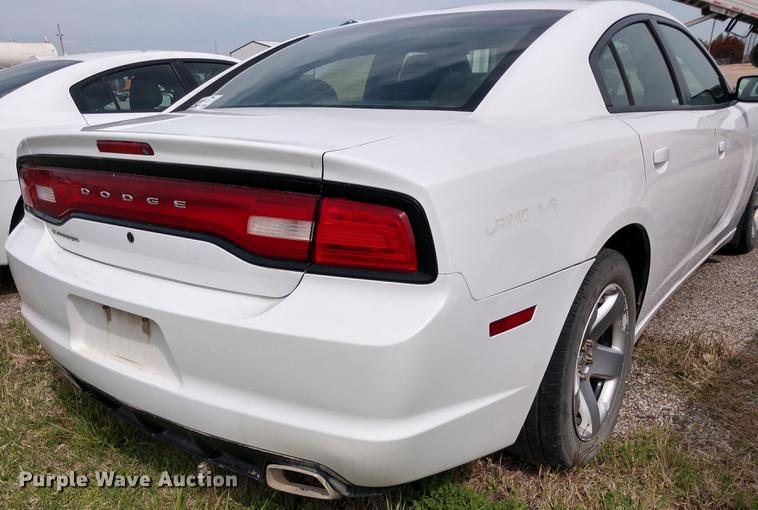 image for item DD6973 2013 Dodge Charger Police
